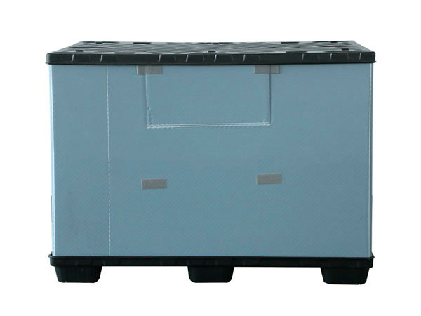 Blow molding coaming box